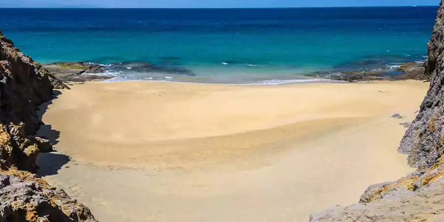 Caletón de San Marcial